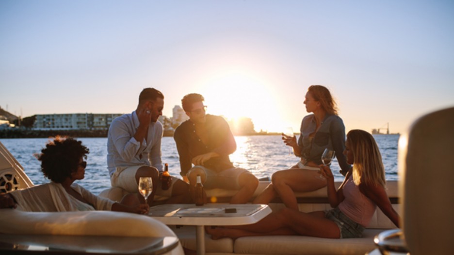 4 Reasons to Take Your Summer Happy Hour Out on the Water